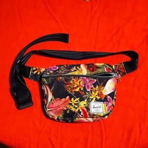 Herschel fanny pack